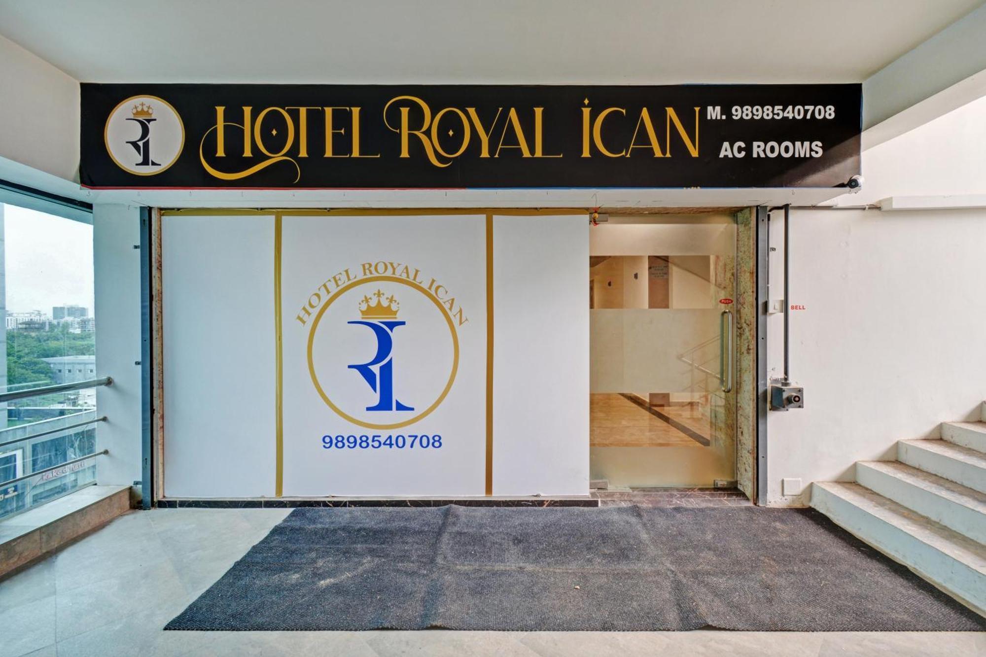 Hotel Royal Ican Sindhubhavan Road 阿穆达巴 外观 照片